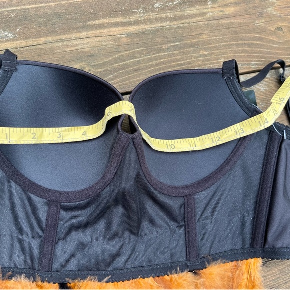 Vintage Bebe Boho Bustier with Sequins and Feather details NWT Size Small - Picture 15 of 15